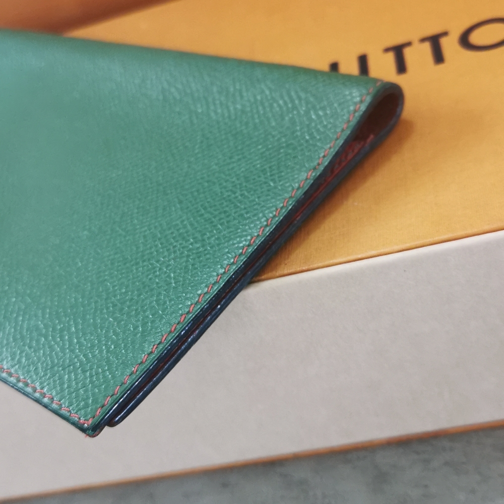 100% Authentic HERMES Wallet - Picture 4 of 11